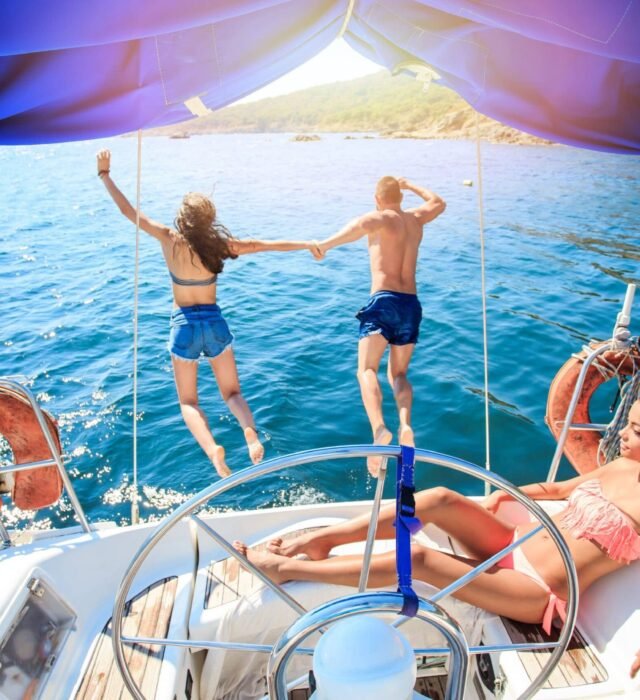 Yacht trip in Los Cabos: 4 plan ideas that truly feel “premium”